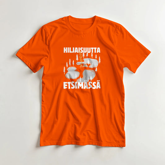 Hiljaisuutta etsimässä - 3XL - 5XL T-paita – tuotekuva