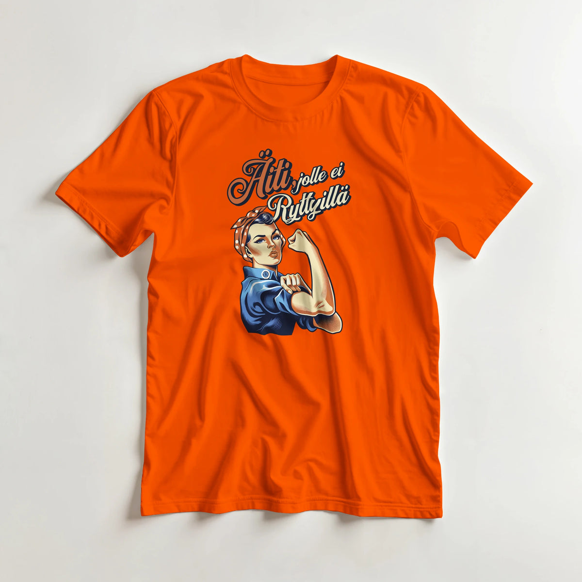 Äiti, Jolle Ei Ryttyillä - 3XL - 5XL T-paita – tuotekuva