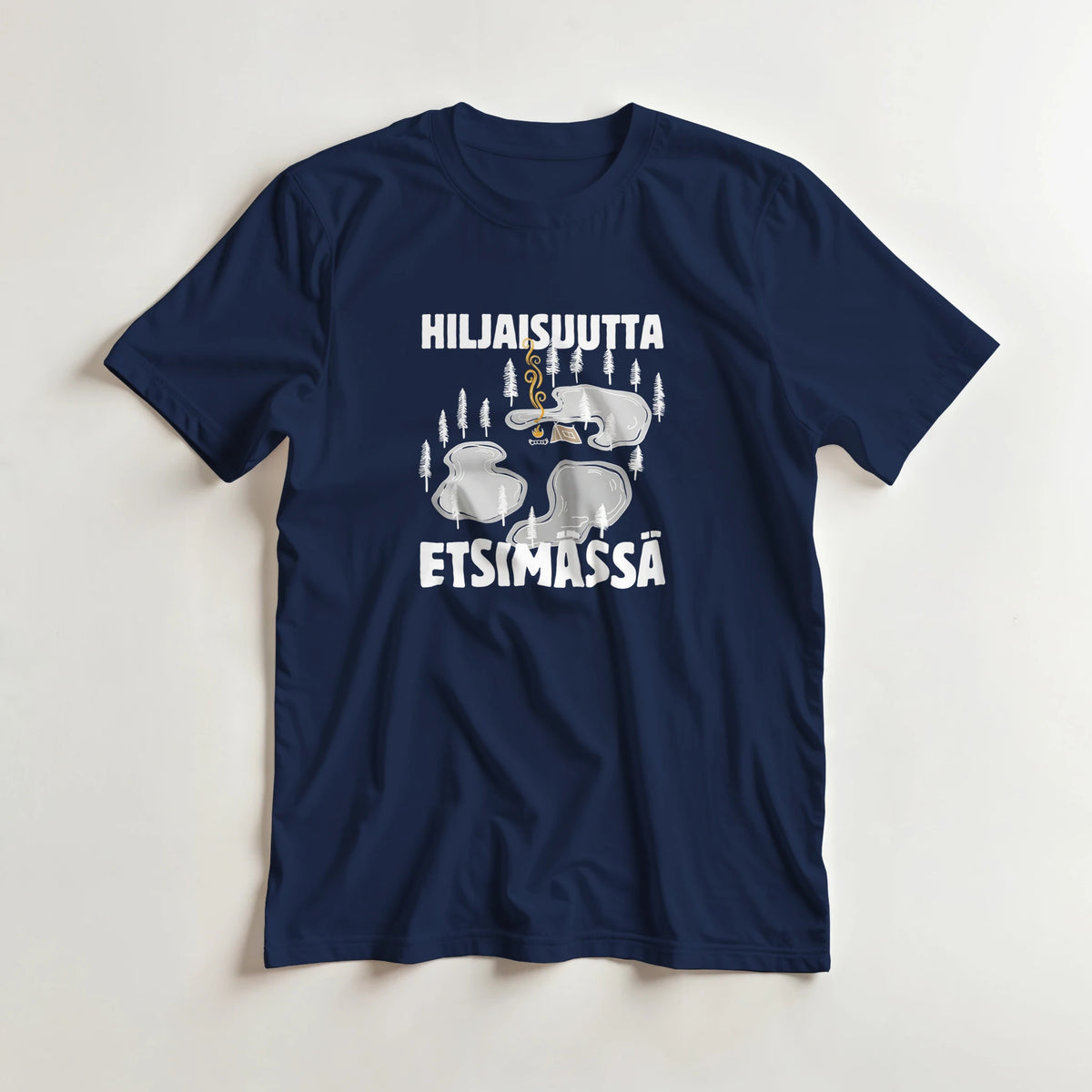 Hiljaisuutta etsimässä - 3XL - 5XL T-paita – tuotekuva