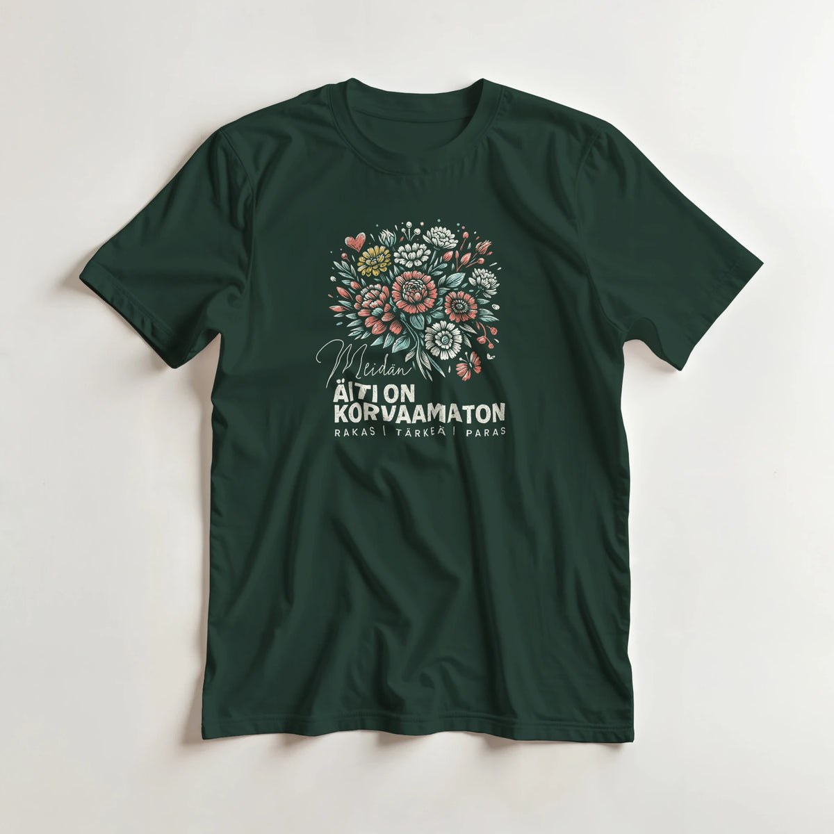 Meidän Äiti On Korvaamaton - 3XL - 5XL T-paita – tuotekuva