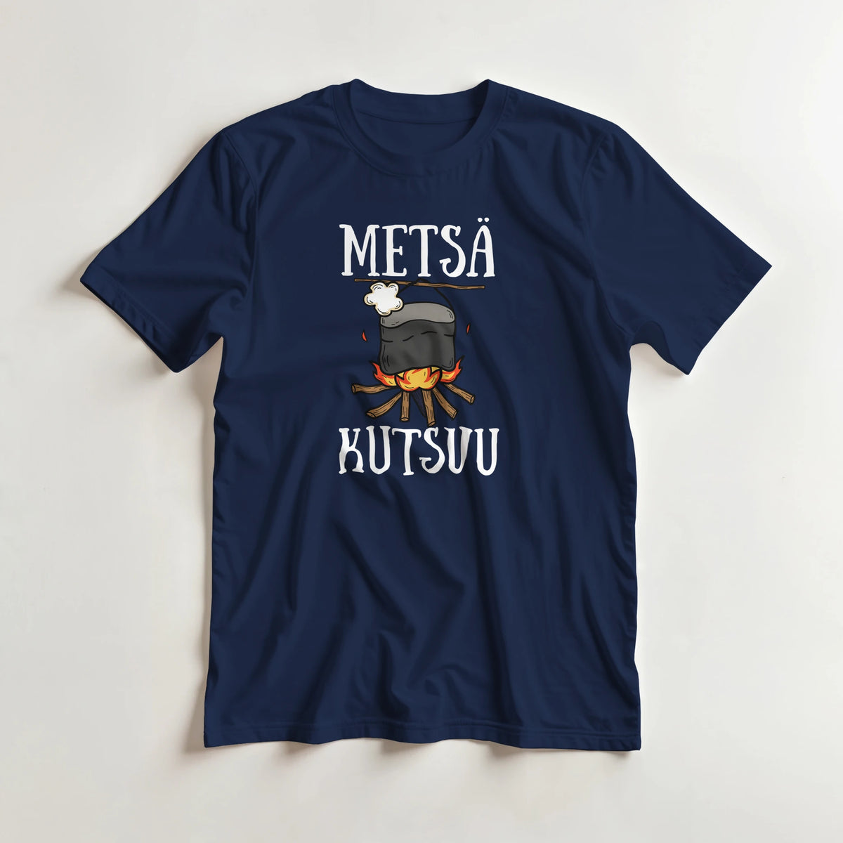 Metsä kutsuu (pakki edition) - 3XL - 5XL T-paita – tuotekuva